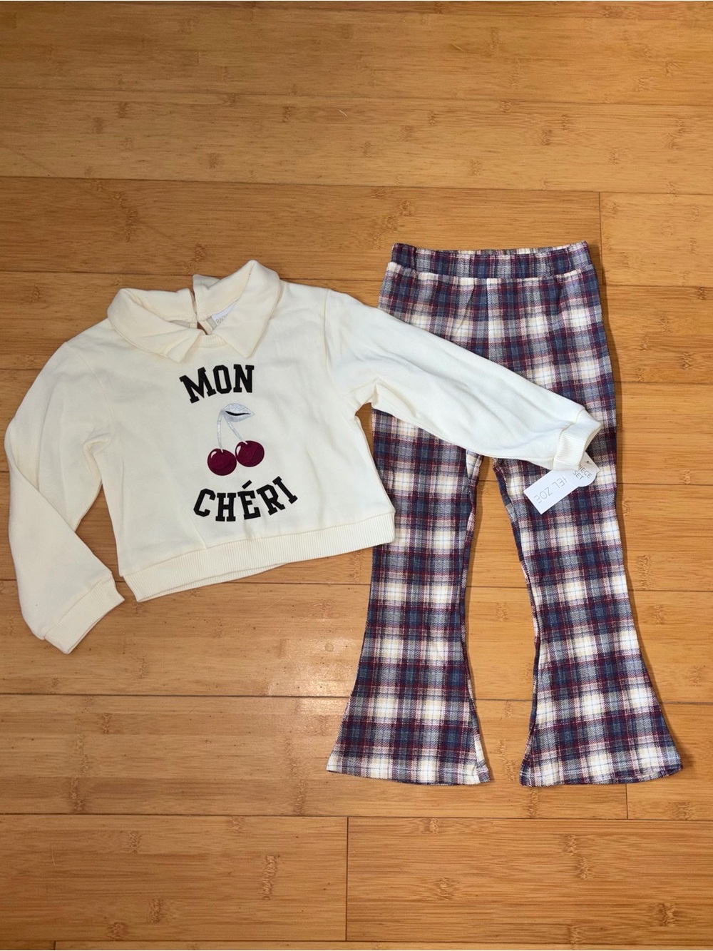 NWT Girl’s Size 5 Outfit - Mon Cheri Pullover Top & Plaid Flare Pants Set